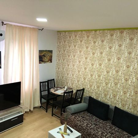 Serban Home Arenele Romane Marius Nasta Boekarest Buitenkant foto